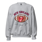 Cheer on the New England team in style with this unique sweatshirt, featuring a football and fun lips and tongue design. Emblazoned with the team's inspiring slogan "Do your Job" and the iconic New England wordmark, this comfortable grey sweatshirt. 